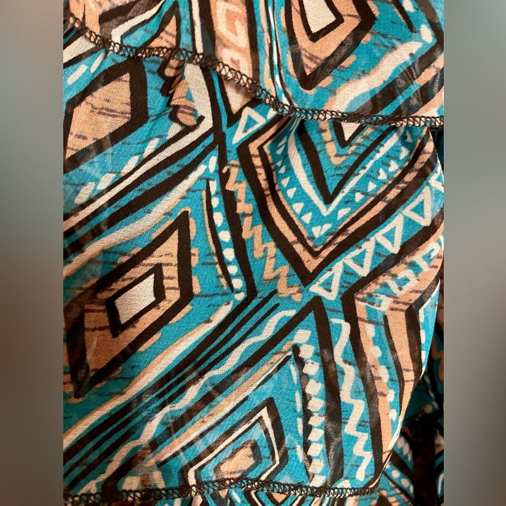 Geometric Pattern Ruffle Skirt - Picture 3 of 4